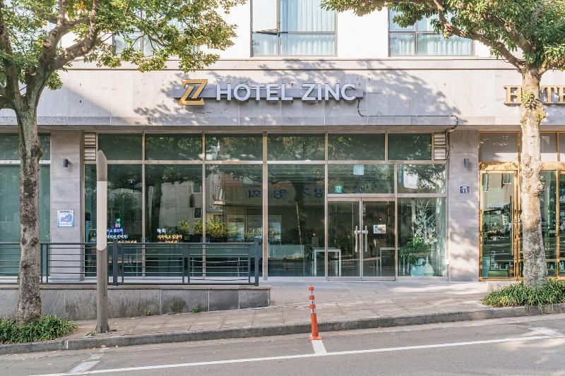 Hotel ZINC image