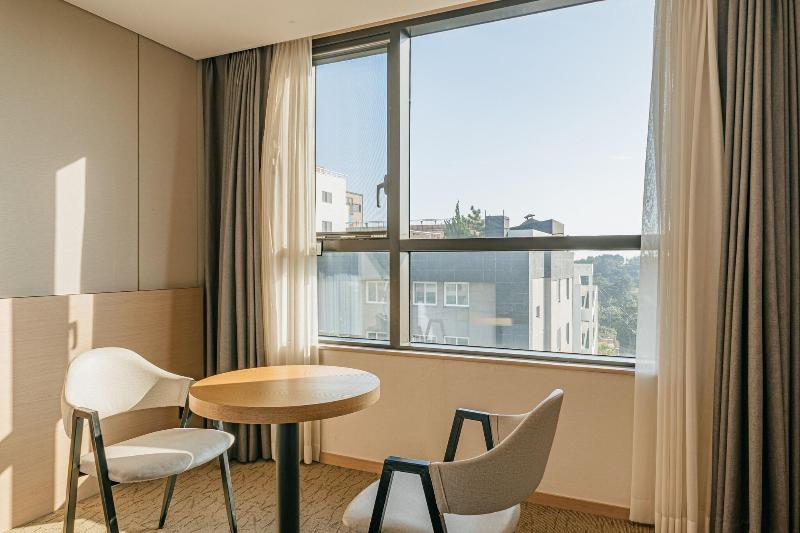Hotel ZINC image