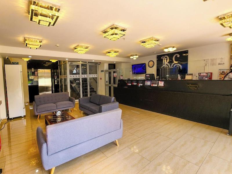 Hotel Be Suites Cali image