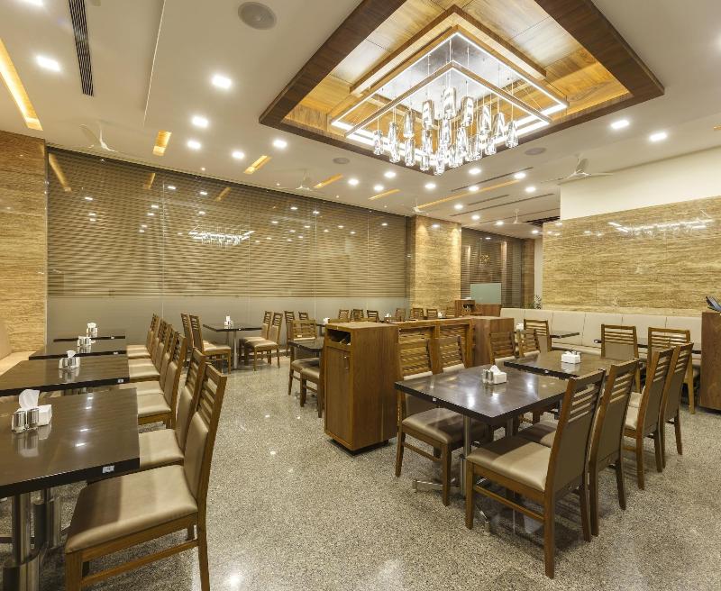 Hotel Silver Oak image