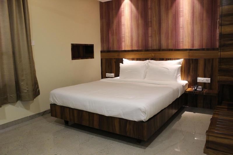 Hotel Silver Oak image