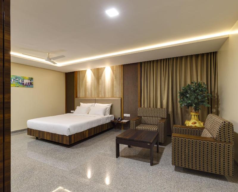 Hotel Silver Oak image
