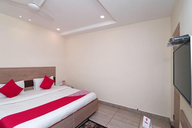 4477 City Square Hotel image