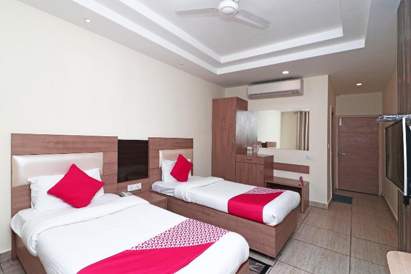 4477 City Square Hotel image