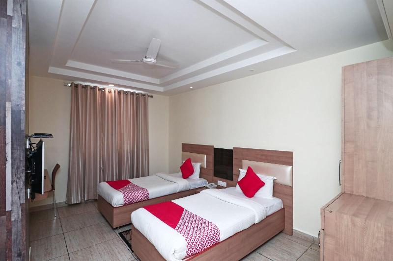 4477 City Square Hotel image
