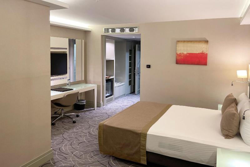 The Conforium Hotel Van image