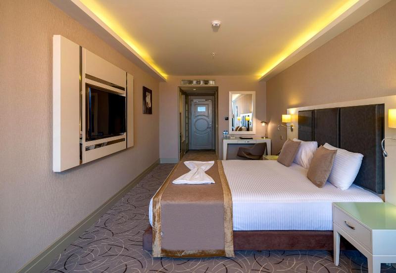 The Conforium Hotel Van image