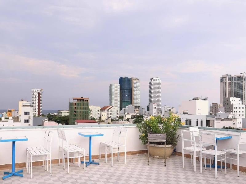 Seashine Apartment image
