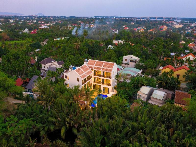 Chieu Ha Village image