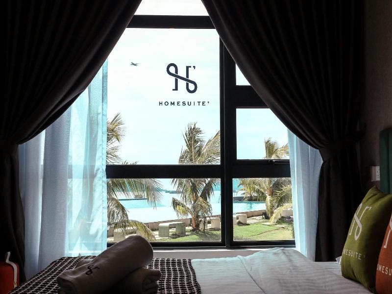 Jesselton Quay Seaview # Chariskey Suites image