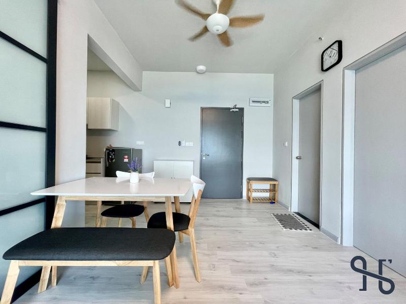 Jesselton Quay Seaview # Chariskey Suites image