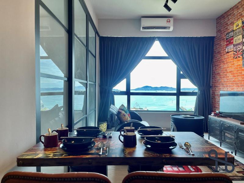 Jesselton Quay Seaview # Chariskey Suites image