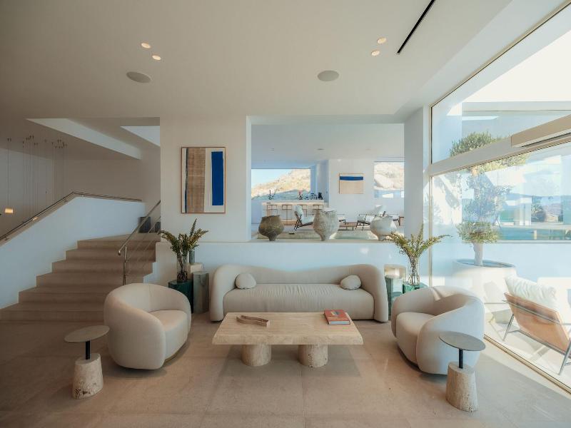 Cali Mykonos