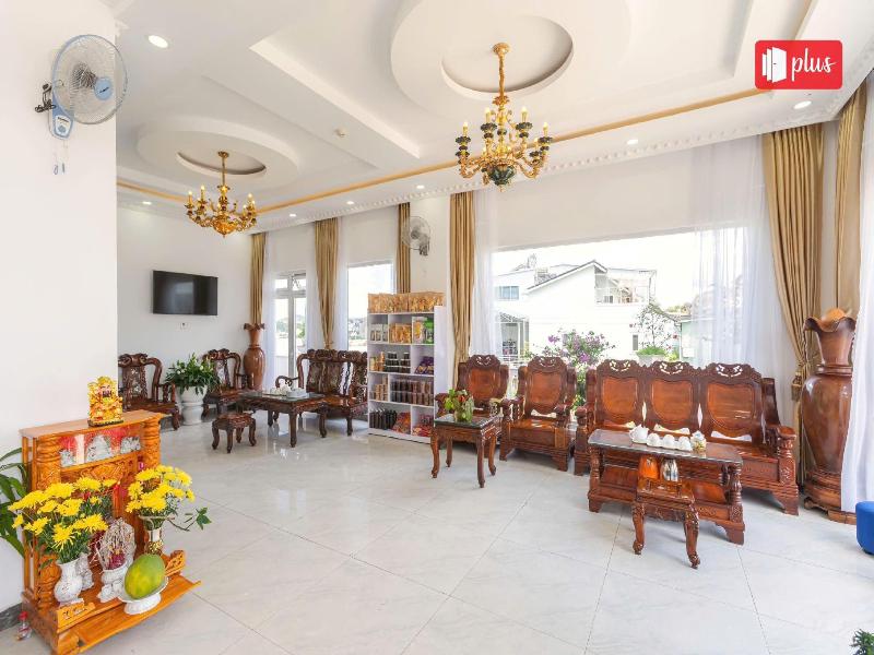 Tyche Hotel