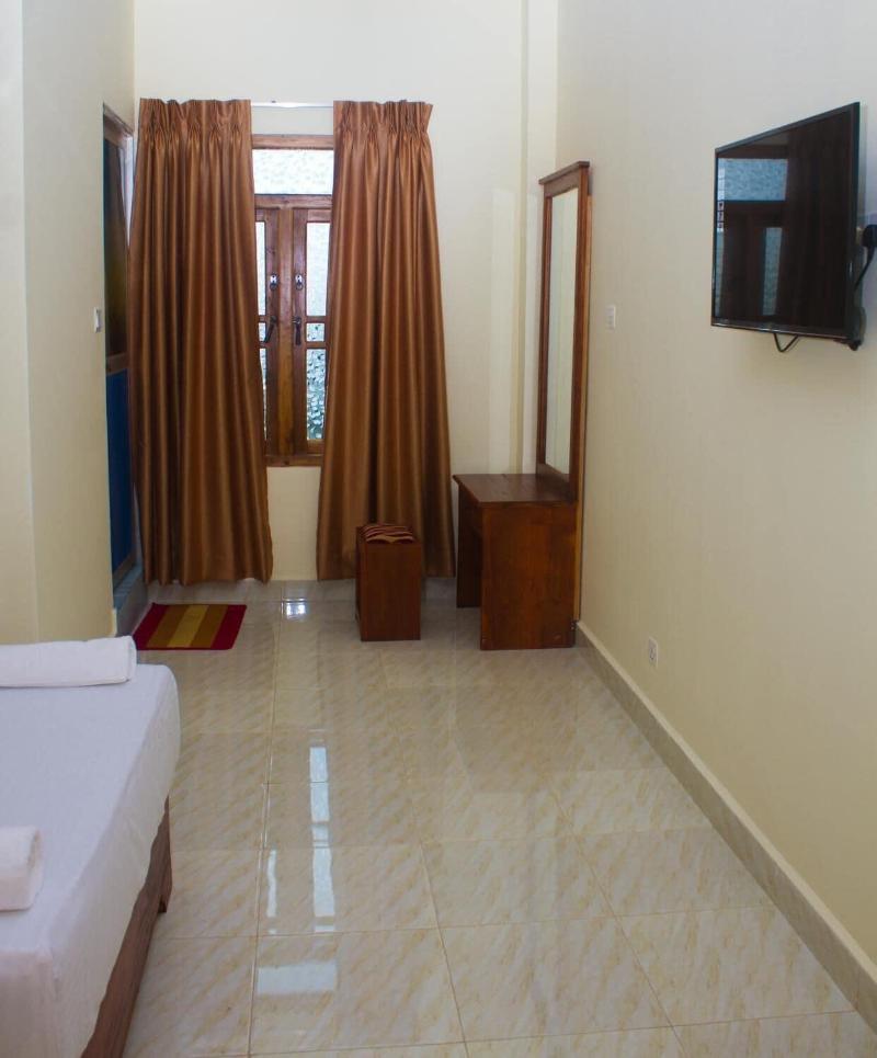 Hero Palace Hotel image