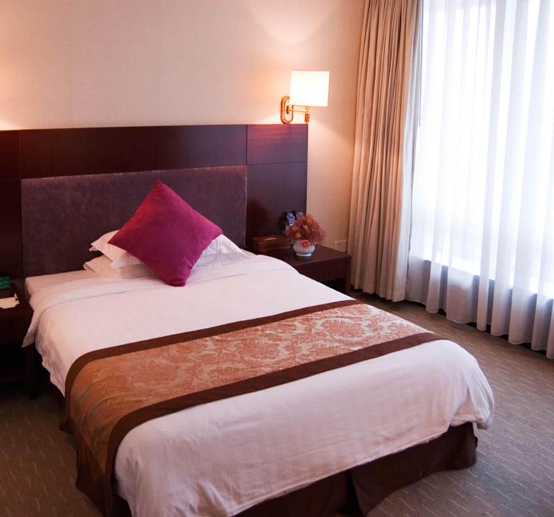 Hero Palace Hotel image