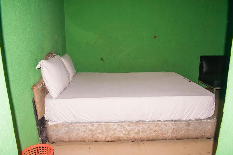 Jolac Hotel And Suites image