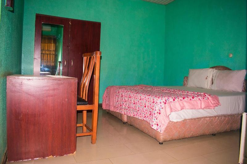 Jolac Hotel And Suites image