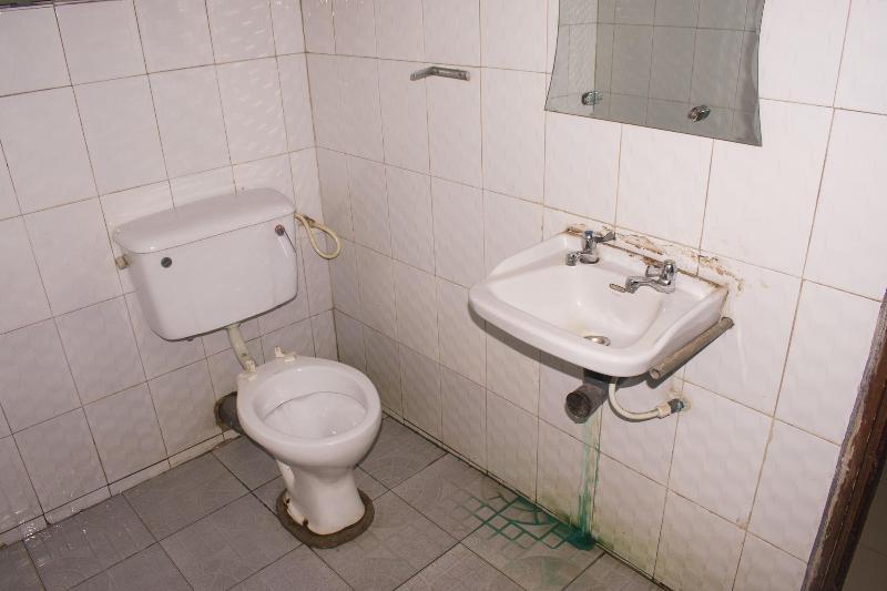 Jolac Hotel And Suites image