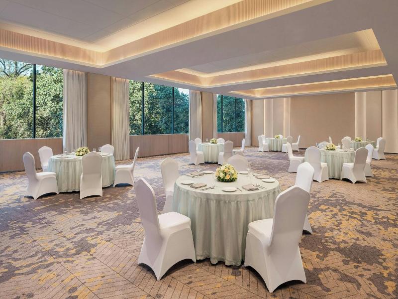 Fairfield By Marriott Vadodara image