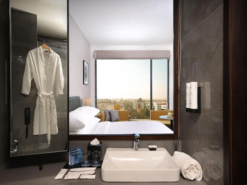 Fairfield By Marriott Vadodara image