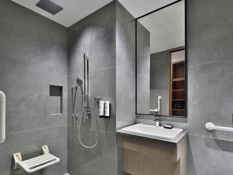 Fairfield By Marriott Vadodara image