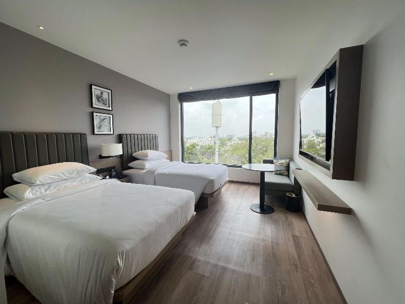 Fairfield By Marriott Vadodara image