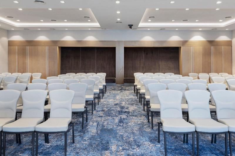 Courtyard By Marriott Batumi image