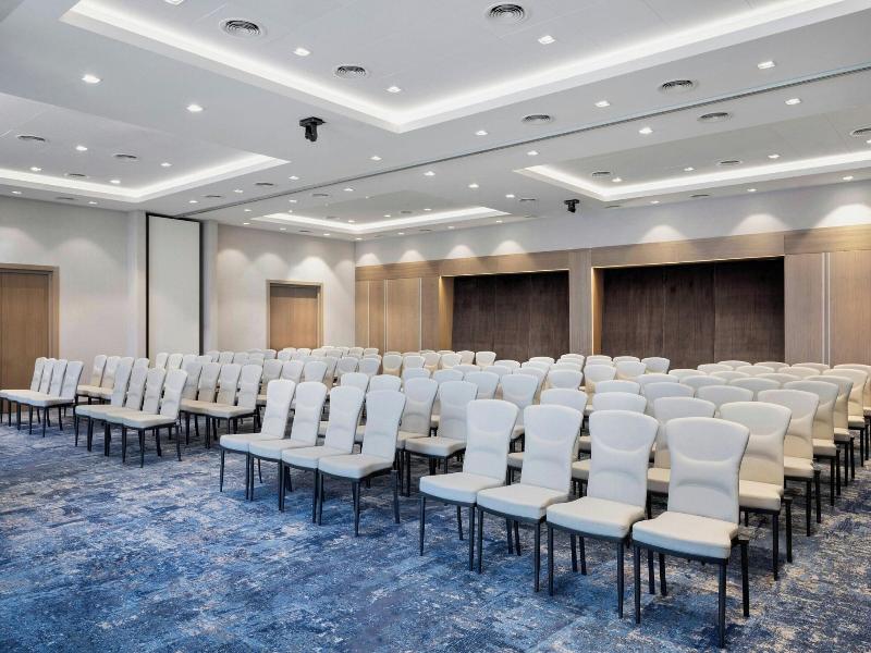 Courtyard By Marriott Batumi image