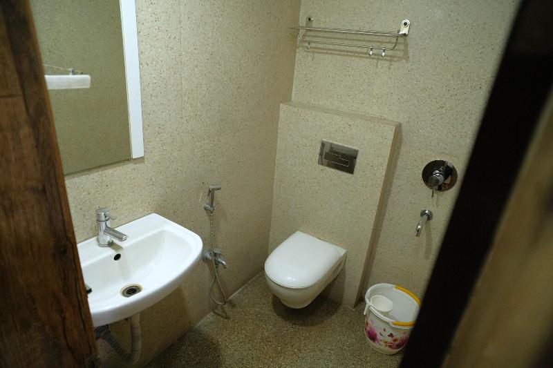 Kings Resort image