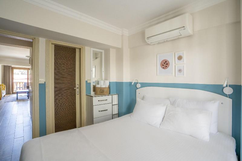 Xox Apart Hotel image