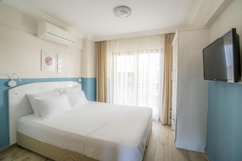 Xox Apart Hotel image