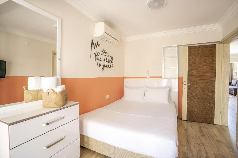 Xox Apart Hotel image