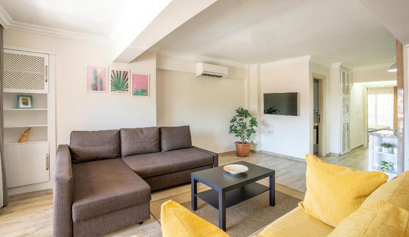 Xox Apart Hotel image