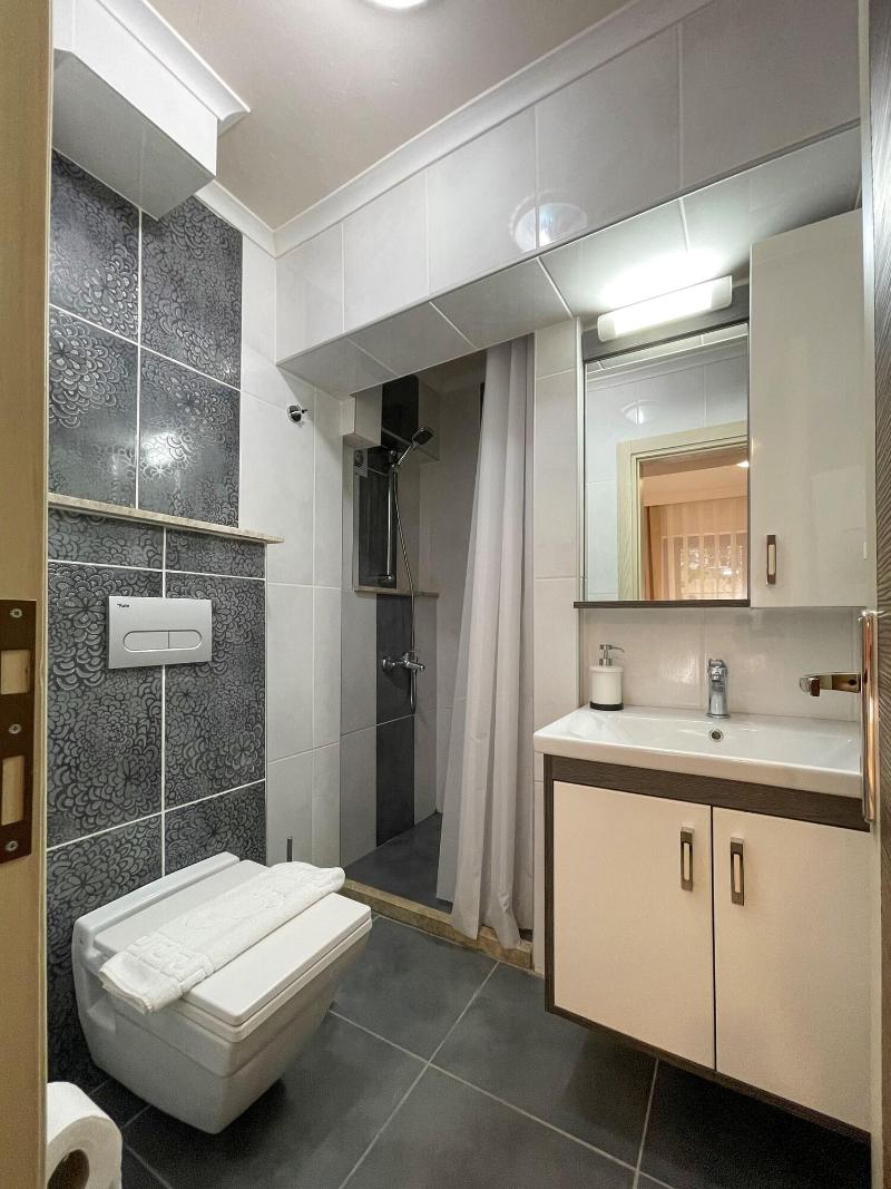 Xox Apart Hotel image