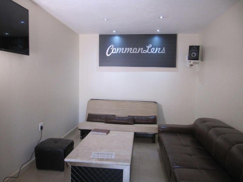 Commonlens Inn Hotel image