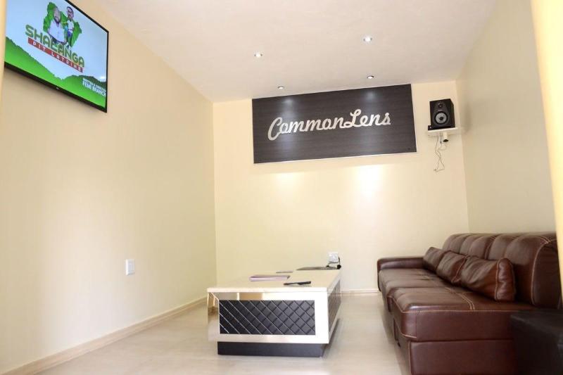 Commonlens Inn Hotel image