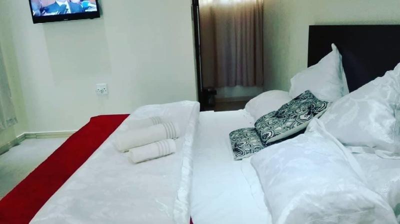Commonlens Inn Hotel image