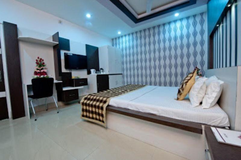 Hotel South Park image