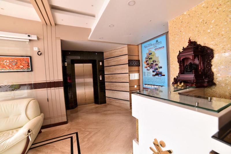 Hotel Vashanth Krishna