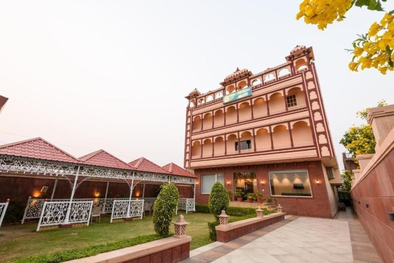 Hotel The Balam image