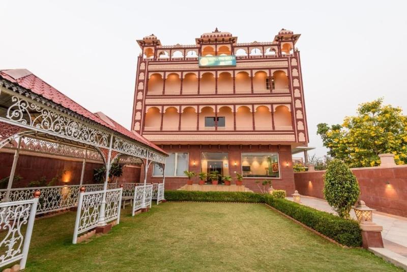 Hotel The Balam image