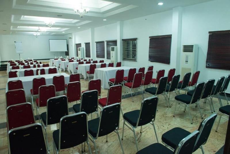 Ayoluyem Hotel image