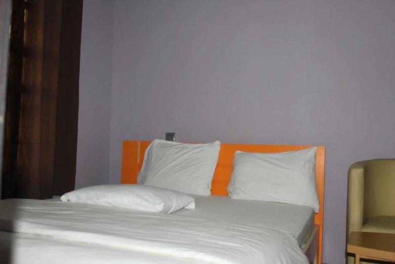 Ayoluyem Hotel image