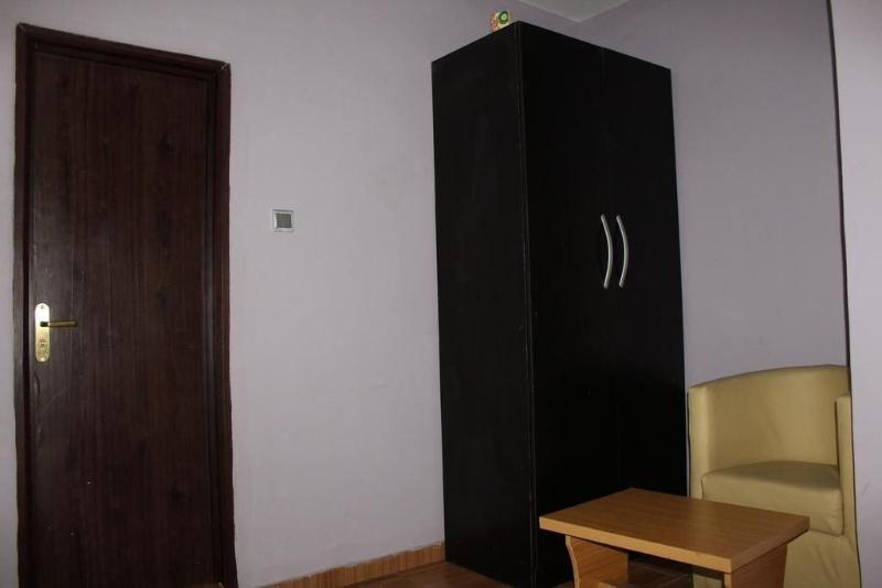 Ayoluyem Hotel image