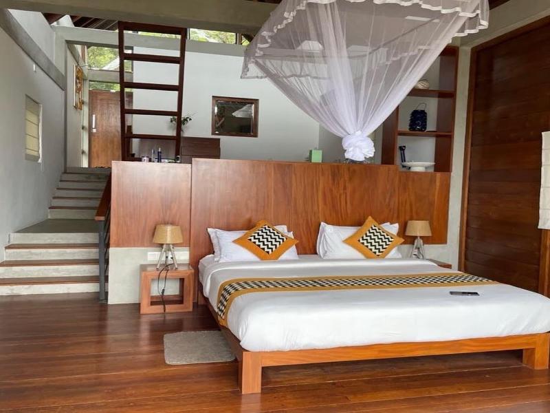 Treehouse Chalets image