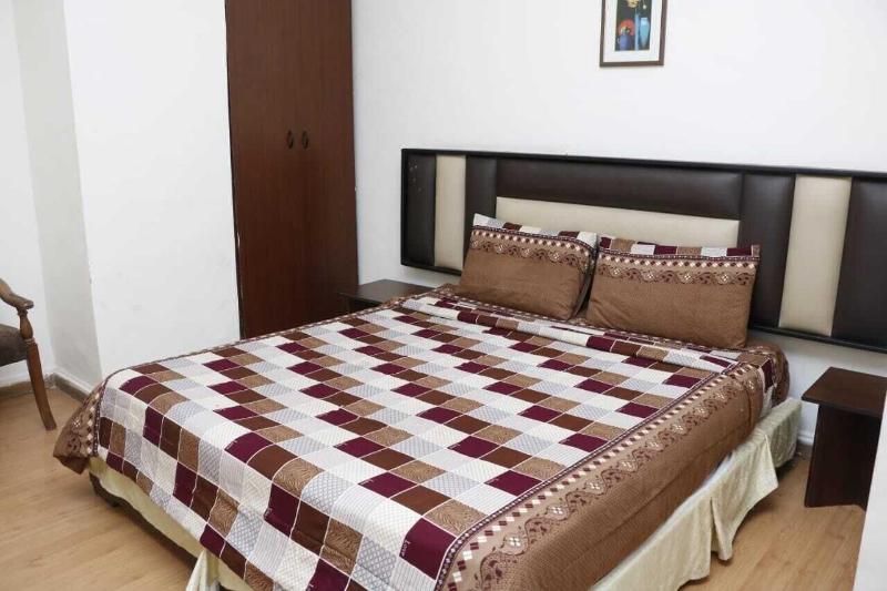 Seleen Hotel Suites image