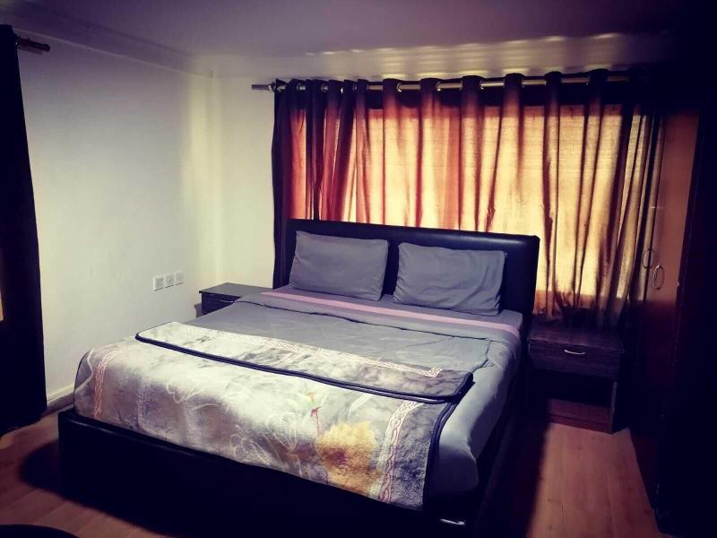 Seleen Hotel Suites image