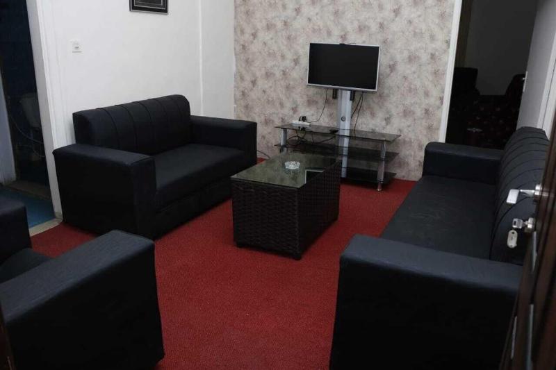 Seleen Hotel Suites image