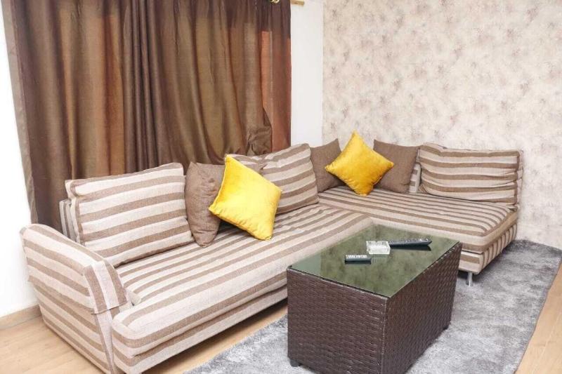 Seleen Hotel Suites image